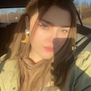 Meet your Posher, Mackenzie